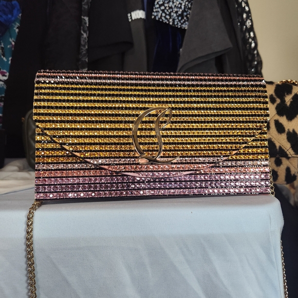 Christian Louboutin Elegant Gold and Pink Crystal Clutch with Chain - Picture 2 of 5